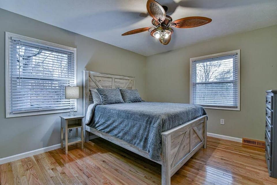 Auburndale House in Bent Creek