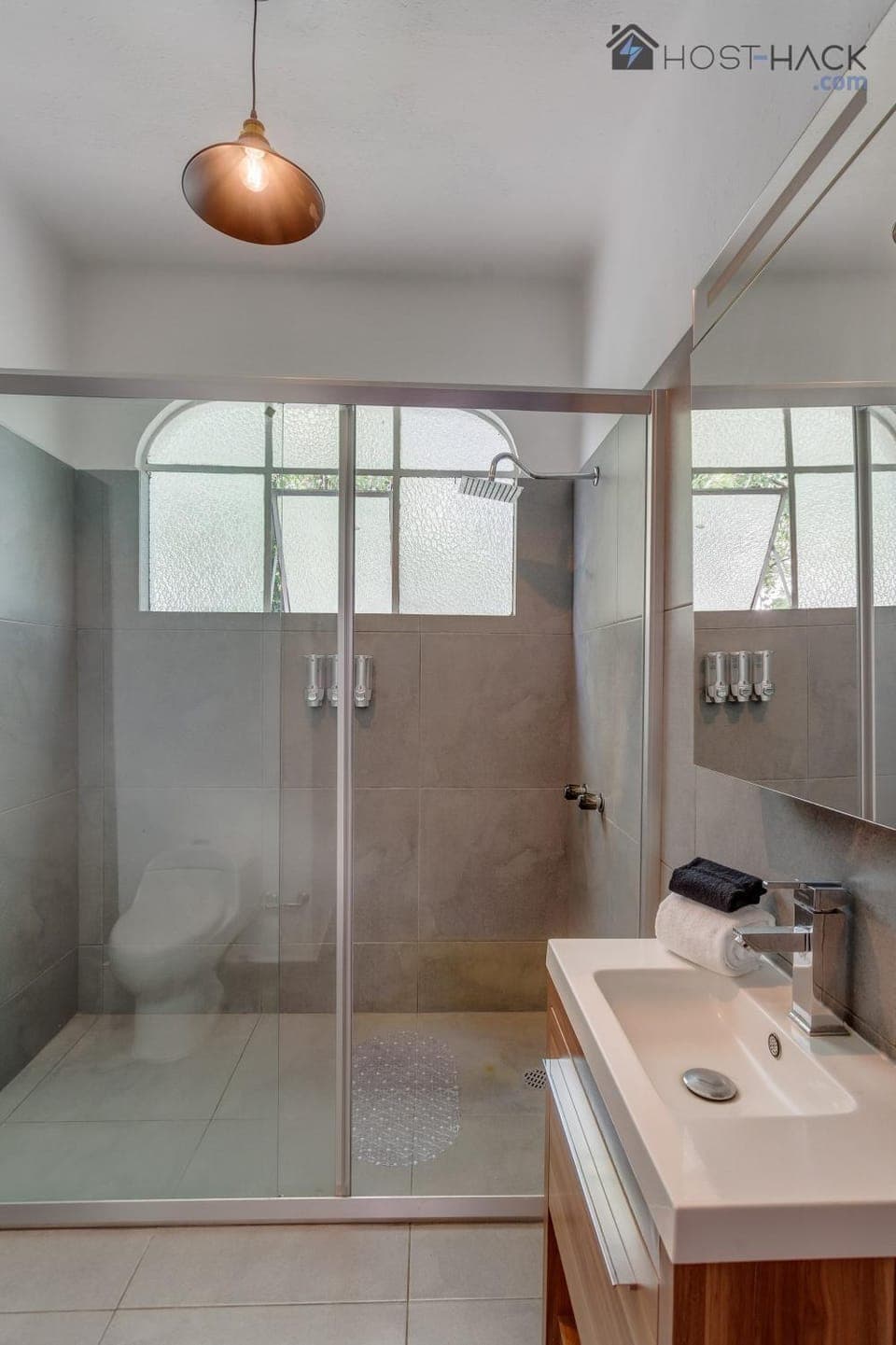 Shower, Bathroom, towels