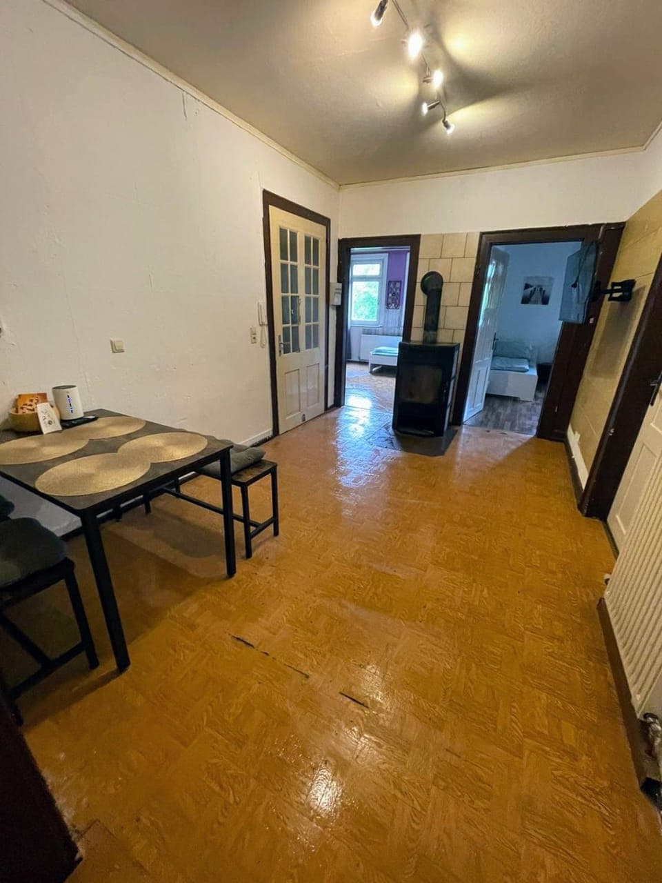 Living room, Seating area, Dining area