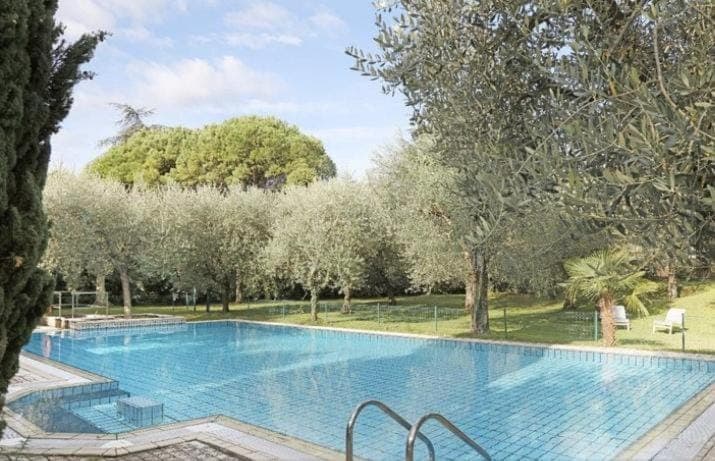 Garden view, Swimming pool