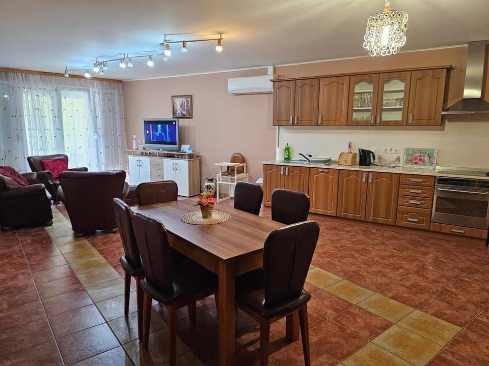 TV and multimedia, Living room