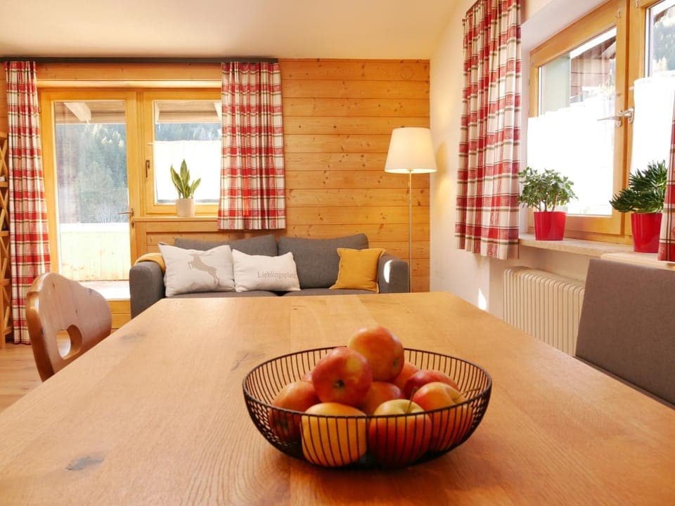 Living room, Seating area, Dining area, Food