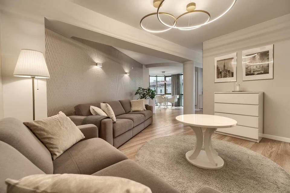 Living room, Seating area