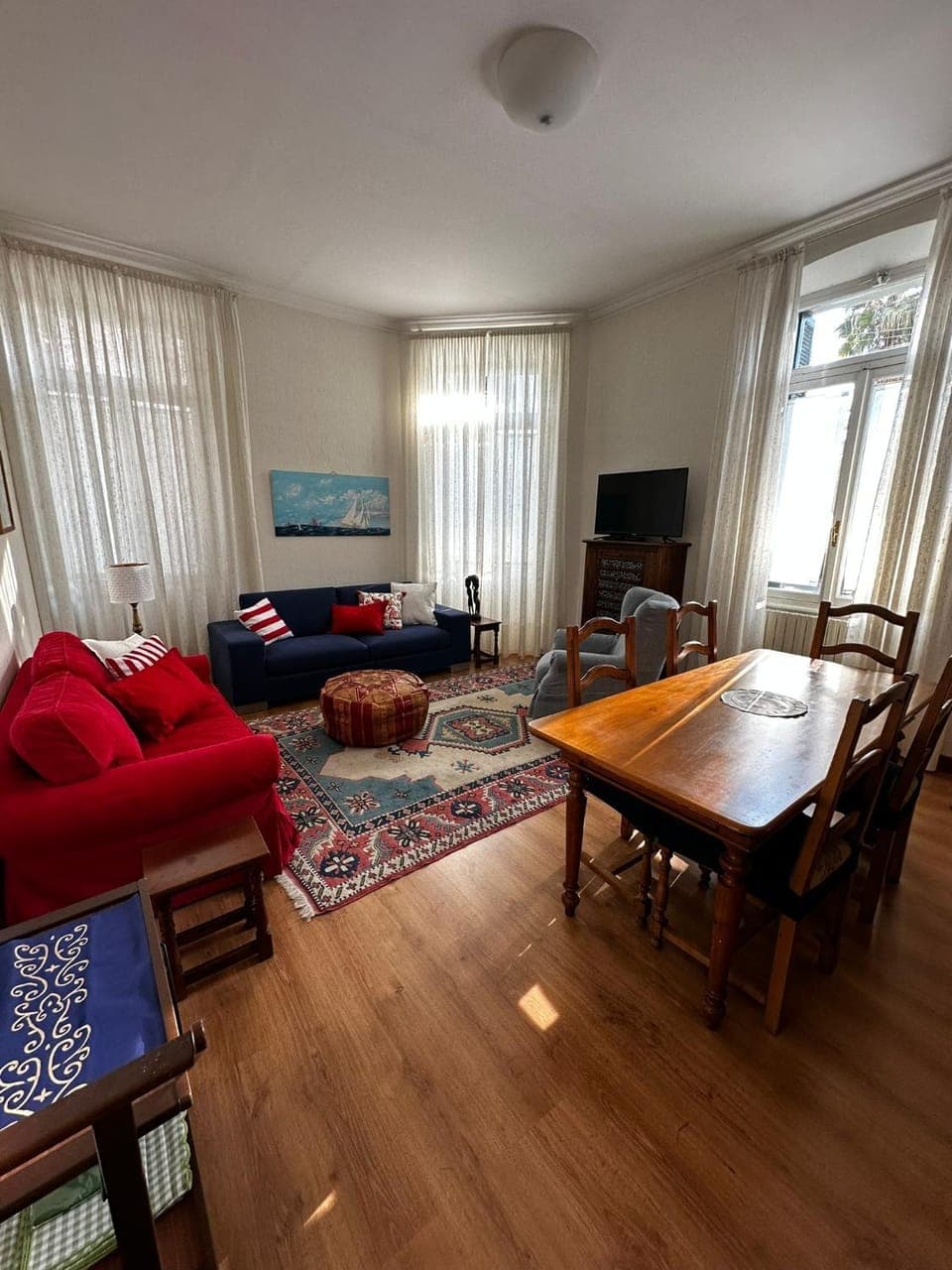 Living room, Dining area