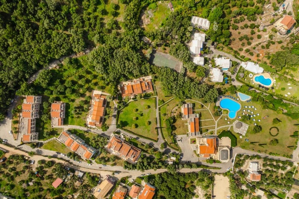 Property building, Neighbourhood, Natural landscape, Swimming pool