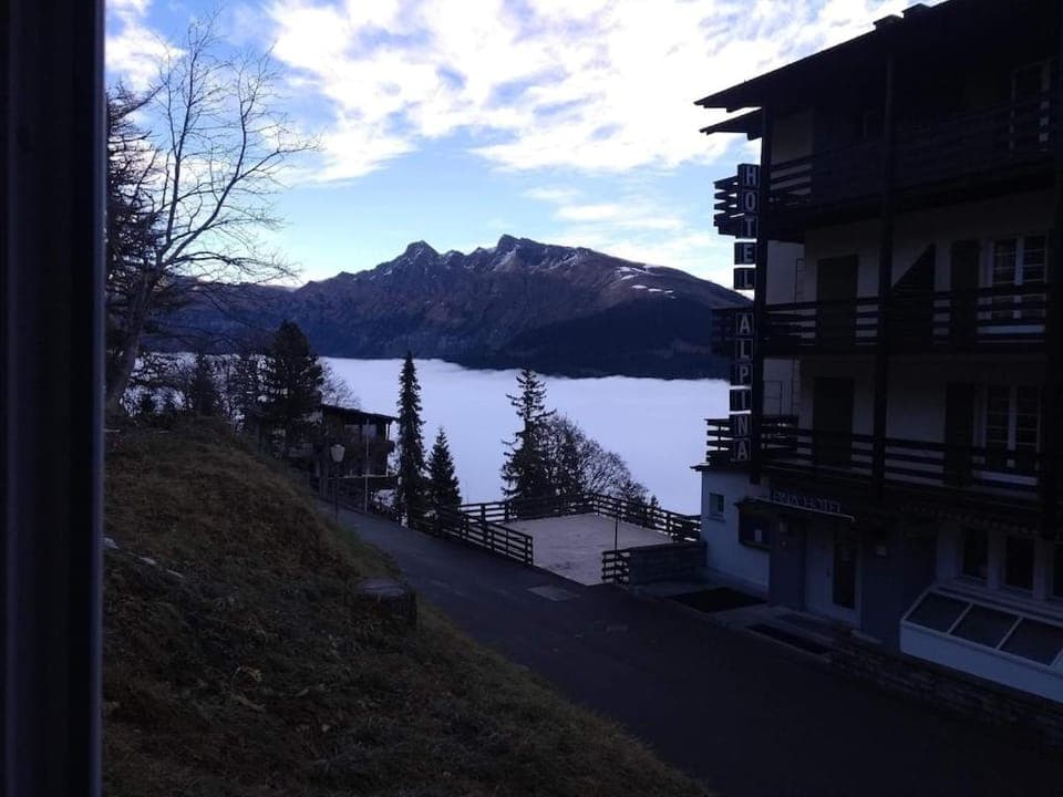 Lake view, Mountain view