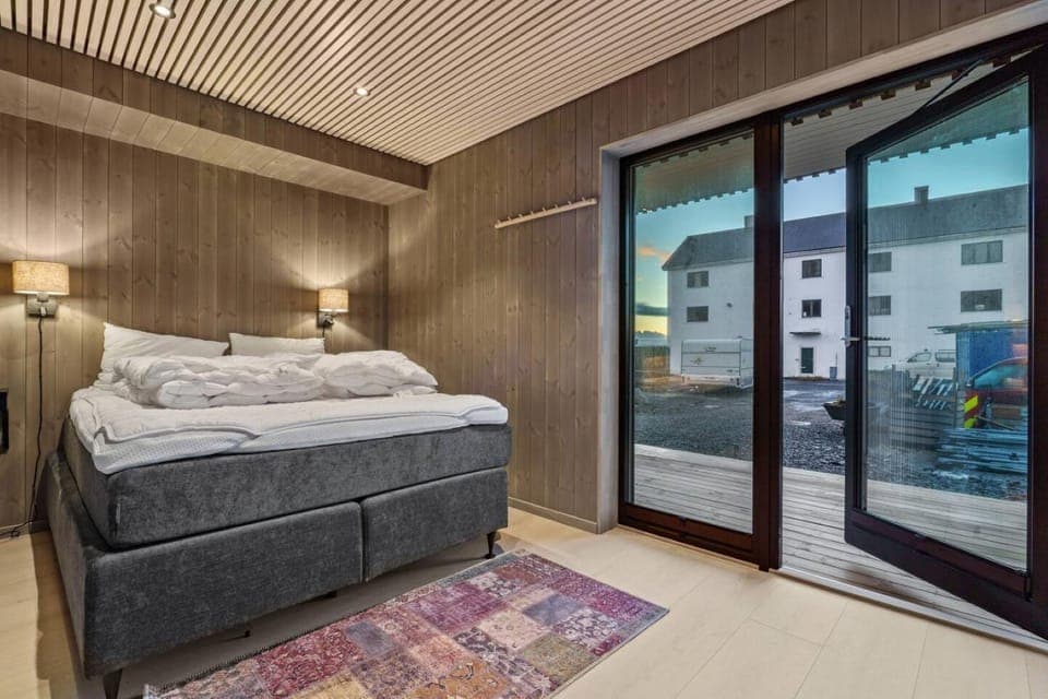 Bed, View (from property/room), Bedroom