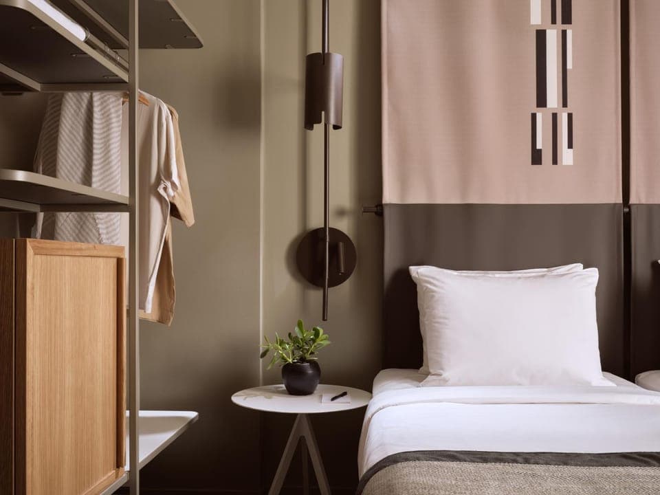 Bed, Bedroom, wardrobe