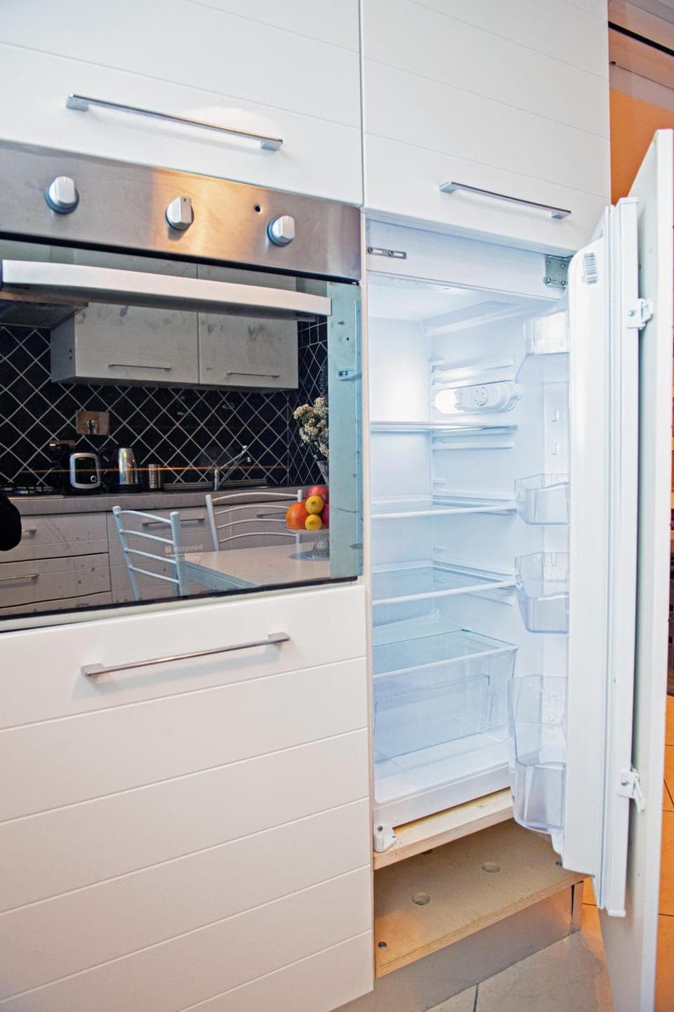 Kitchen or kitchenette, pet friendly