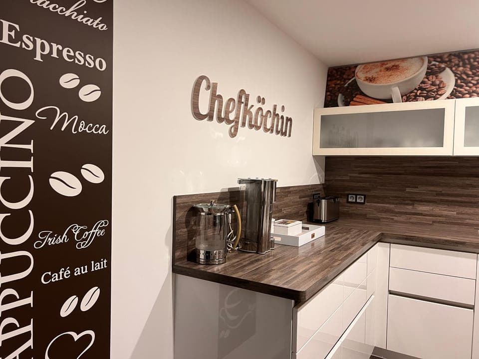 Coffee/tea facilities, Kitchen or kitchenette, toaster