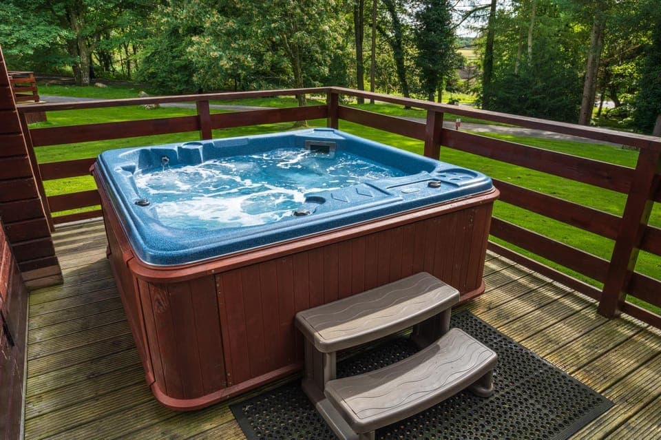 Natural landscape, Hot Tub