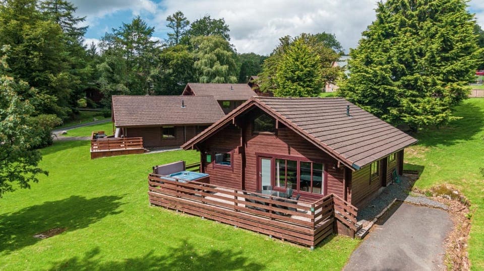 Property building, Natural landscape