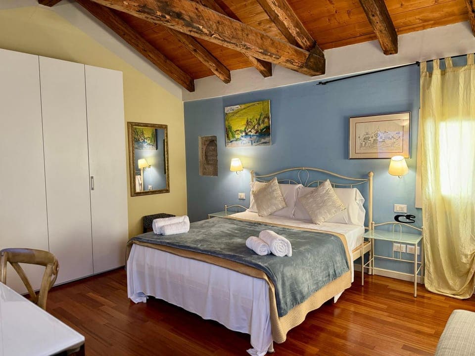 Bed, Photo of the whole room, Bedroom, towels, wardrobe