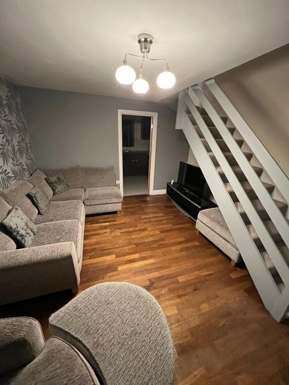 Living room, Photo of the whole room, Seating area