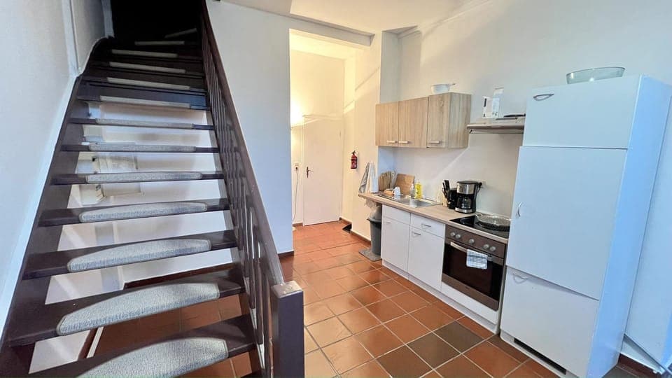 Kitchen or kitchenette, minibar, pet friendly, stove