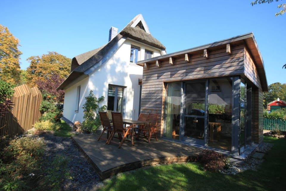 Property building, Garden