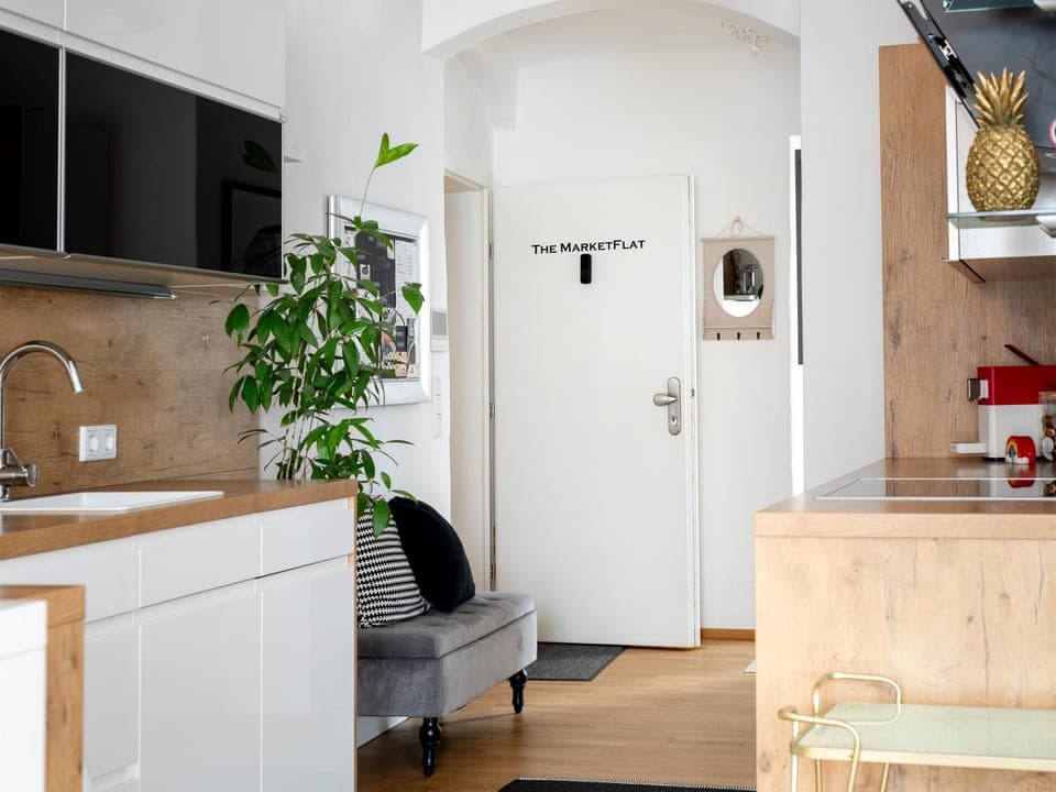 Kitchen or kitchenette, kitchen