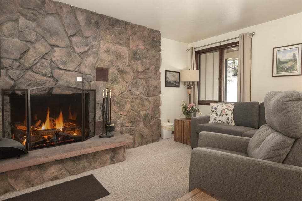 Living room, Seating area, fireplace, furniture