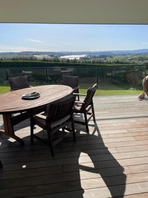 View (from property/room), Balcony/Terrace, Dining area