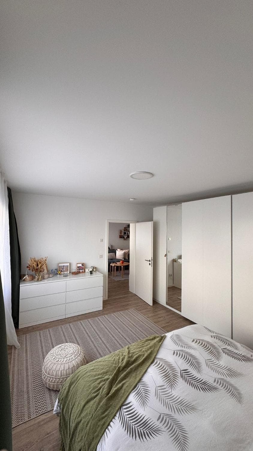 Bed, Photo of the whole room, Bedroom, wardrobe