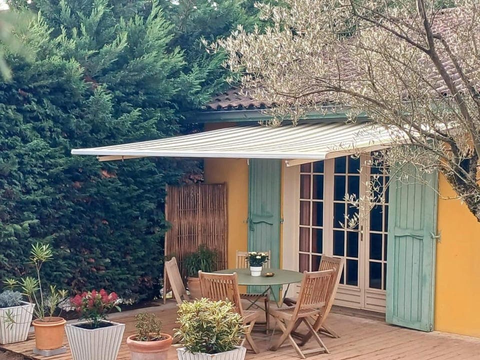 Patio, Garden, Balcony/Terrace