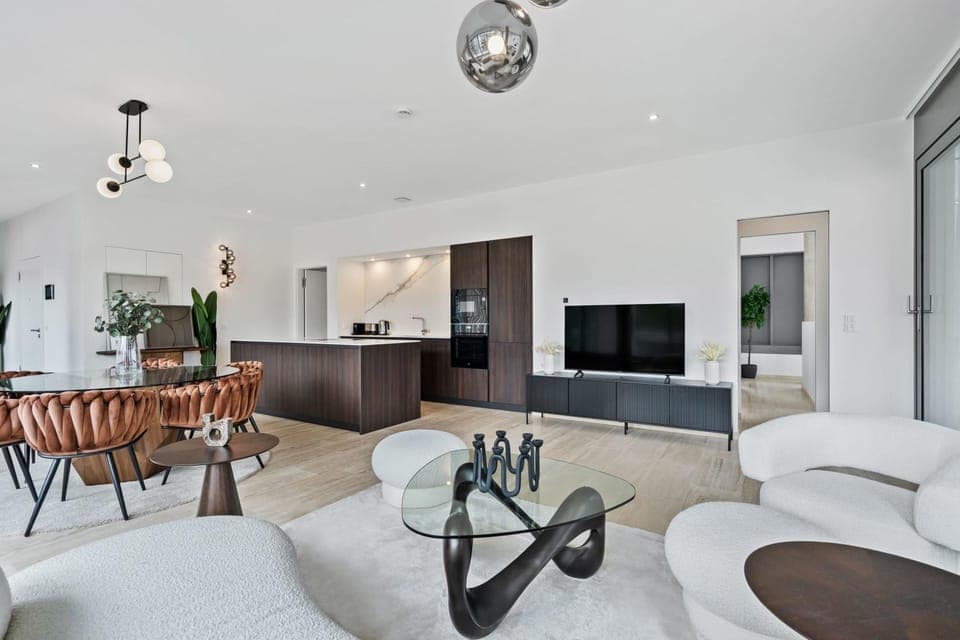 TV and multimedia, Kitchen or kitchenette, Living room, Seating area, Dining area, minibar, pet friendly