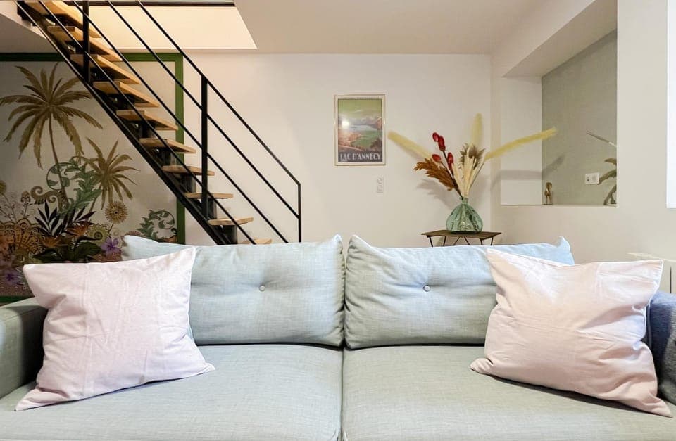 Living room, Seating area