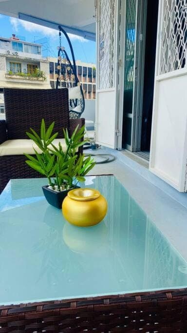 Urban Zen Appart Spacieux studio atypique avec bain a remous proche de tout Apartment in Les Abymes