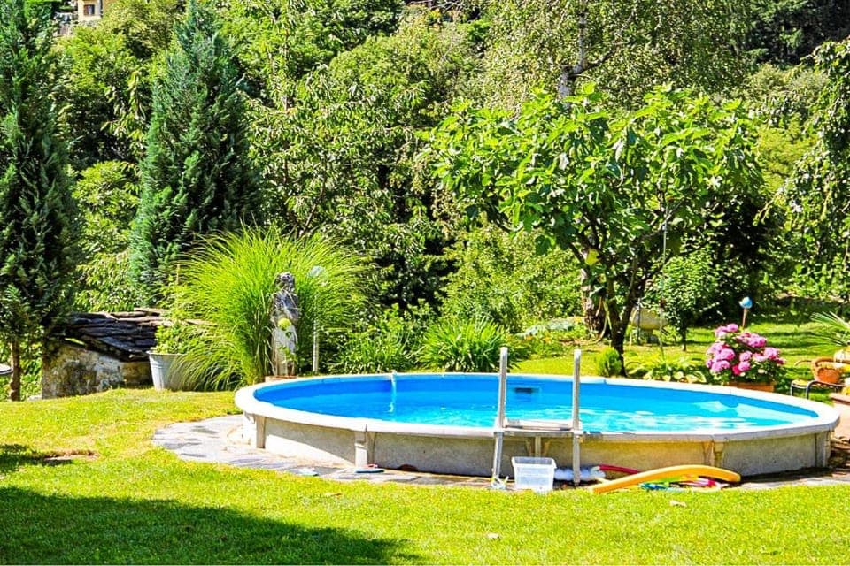 Garden, Swimming pool