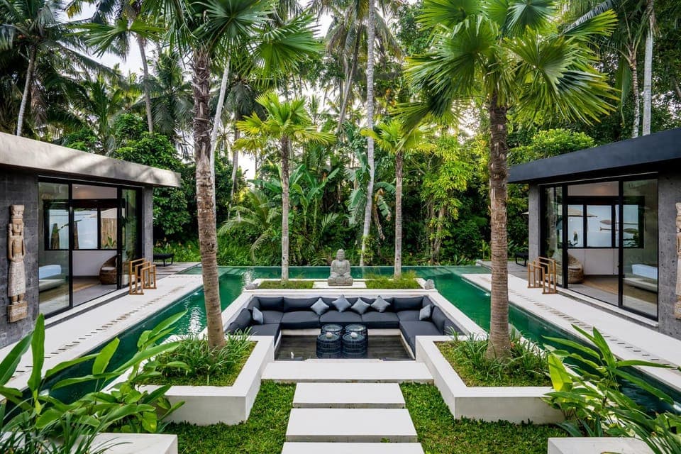 Seating area, Garden view, sunbed