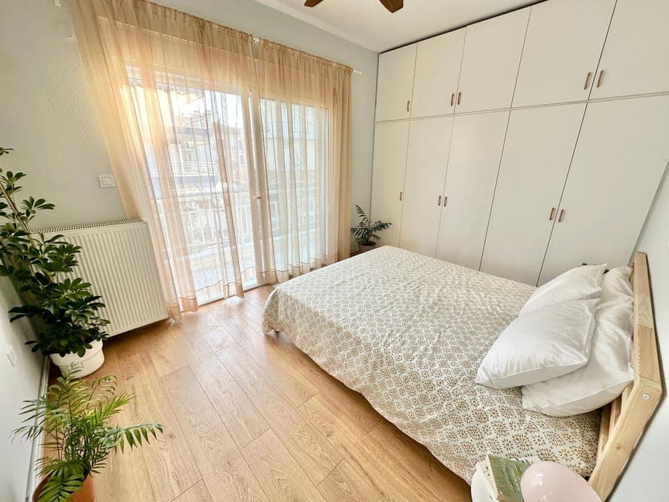 Bed, Photo of the whole room, Bedroom, wardrobe