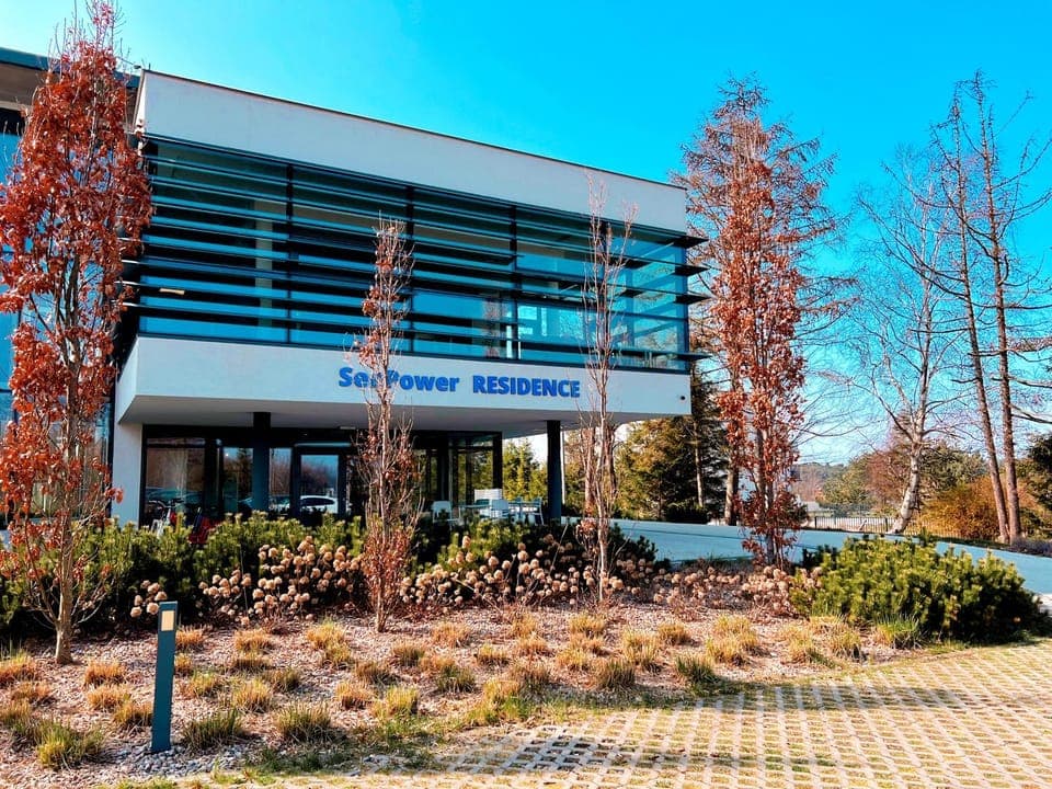 Property building, Day