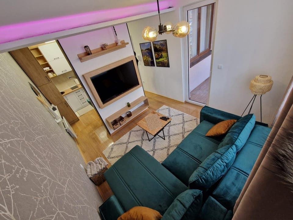 TV and multimedia, Living room, Seating area