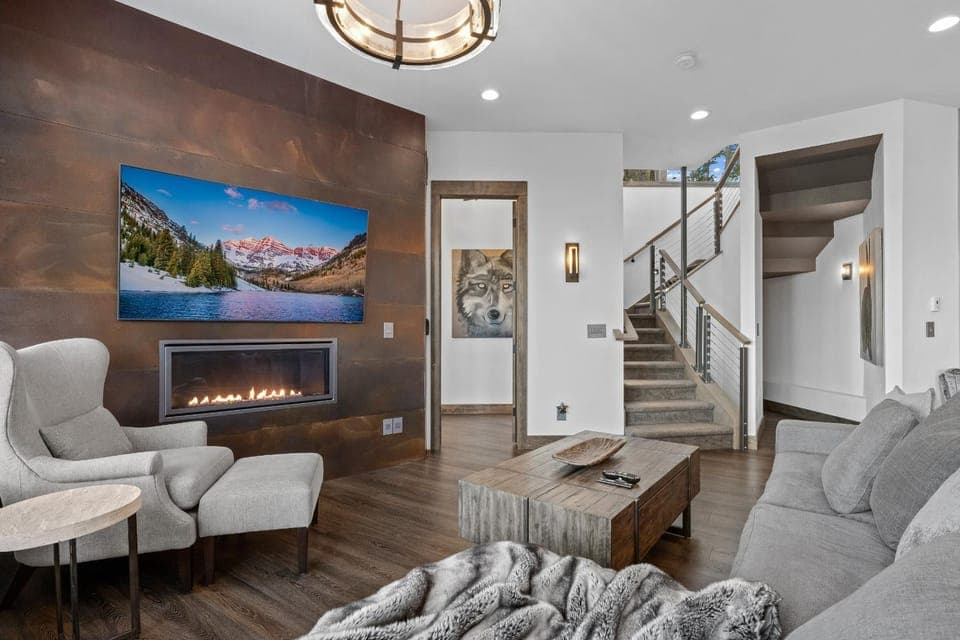 Skyes Peak - Luxury Mountain Retreat with Breathtaking Views House in Estes Park