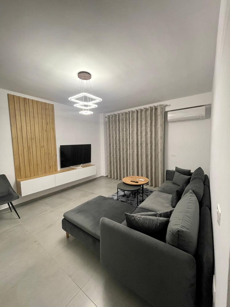 Communal lounge/ TV room, TV and multimedia, Living room, Seating area