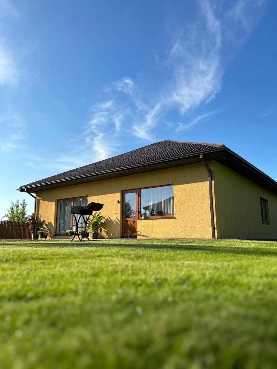 Property building, Day