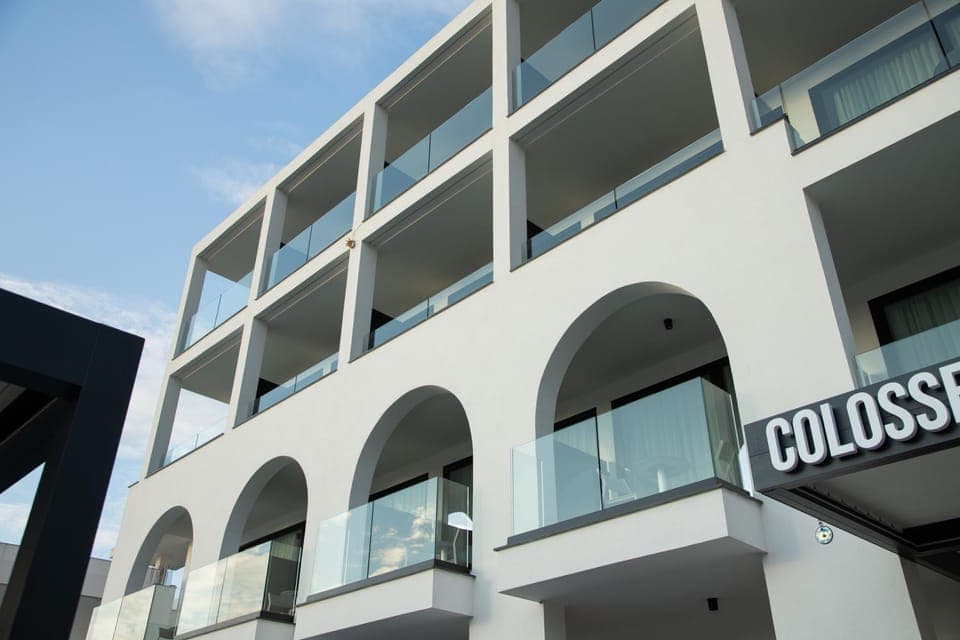 Property building, Day