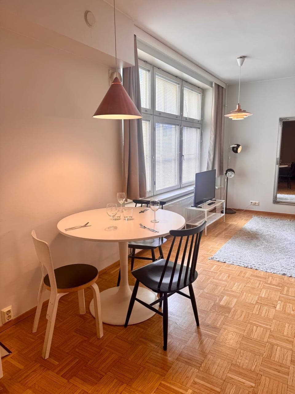 Living room, Seating area, Dining area