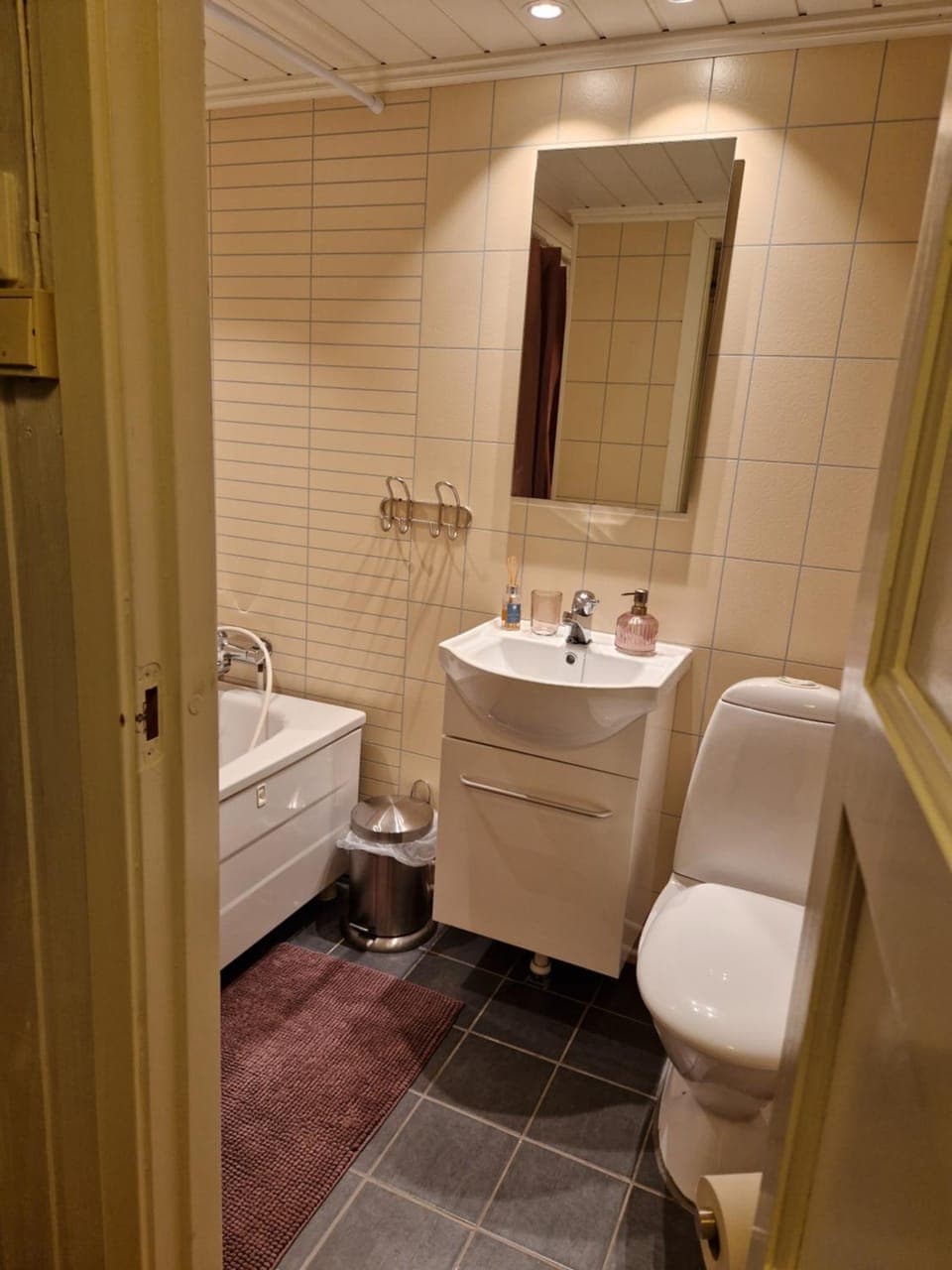 Toilet, Bathroom