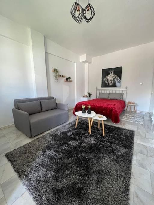 Property building, Living room, Photo of the whole room, Seating area