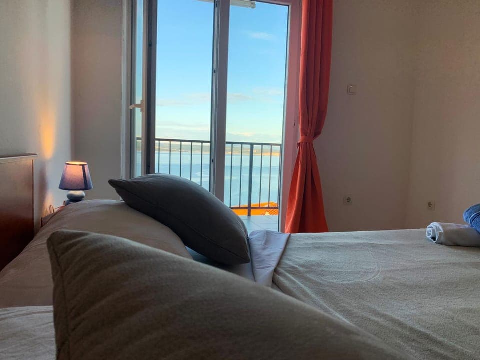 Natural landscape, View (from property/room), Bedroom