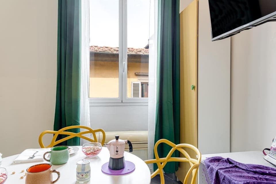 TV and multimedia, Dining area