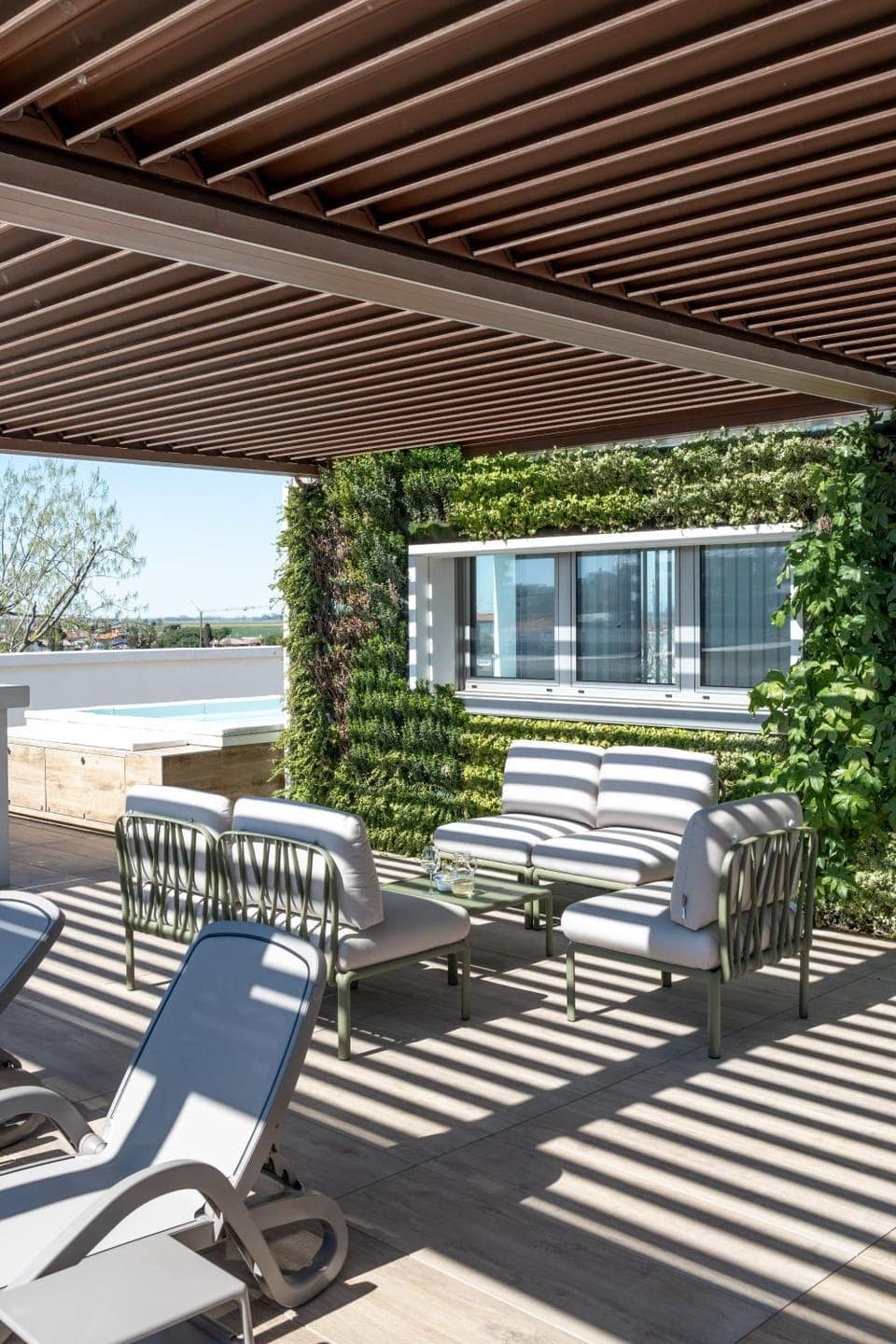 Balcony/Terrace, Internal: Not applicable to any particular room