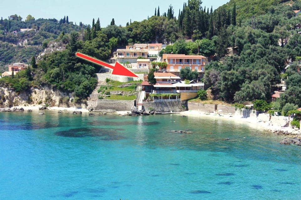 Property building, Natural landscape, Bird's eye view, Beach, Sea view