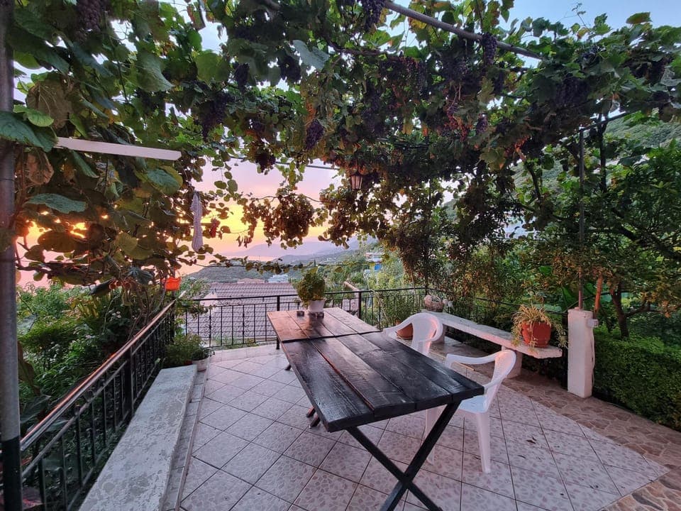 Patio, Spring, Day, Natural landscape, Garden, View (from property/room), Balcony/Terrace, Dining area, Garden view, sunbed