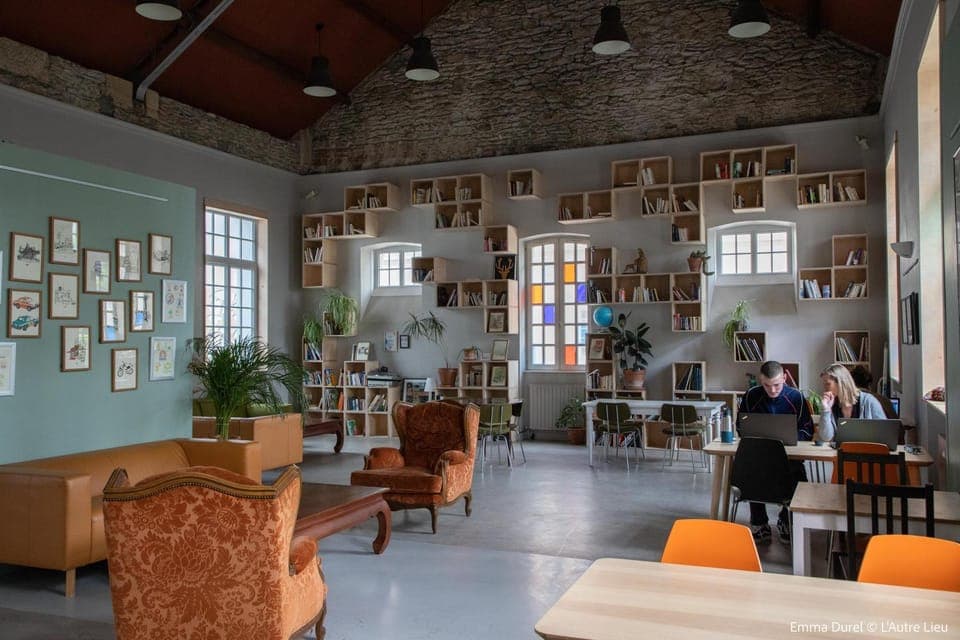 Lounge or bar, Seating area