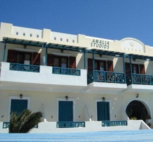 Property building, Facade/entrance, Day