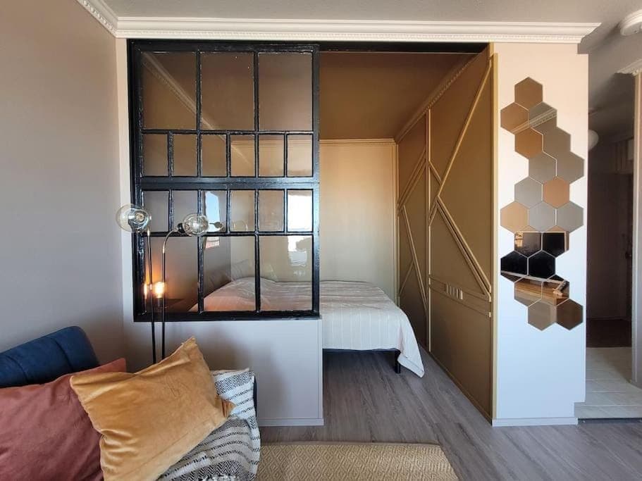 Renovated studio in the City Centre Apartment in Uusimaa