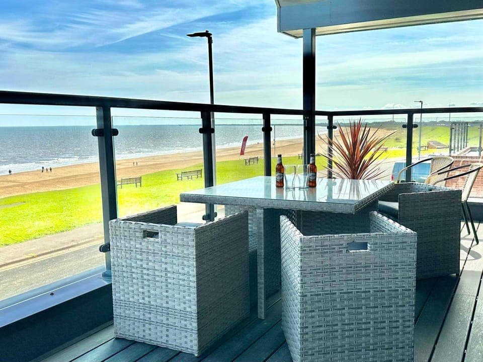 Balcony/Terrace, Balcony/Terrace