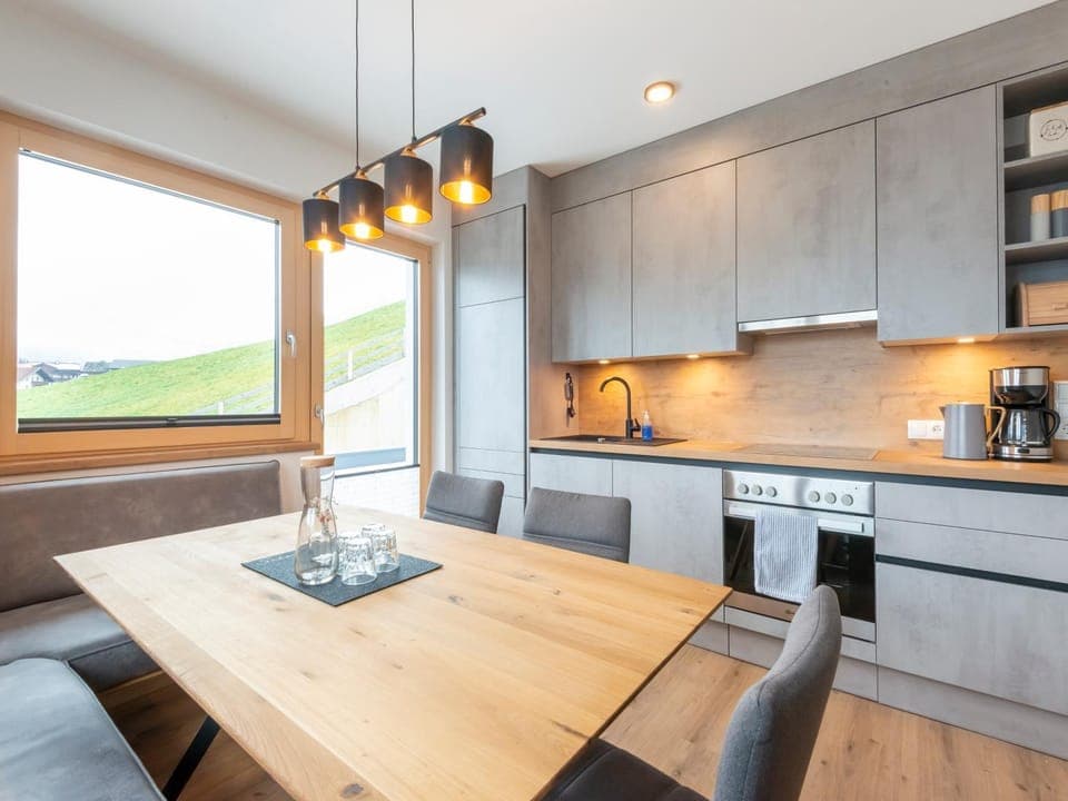 Kitchen or kitchenette, Dining area, dishwasher, pet friendly, stove